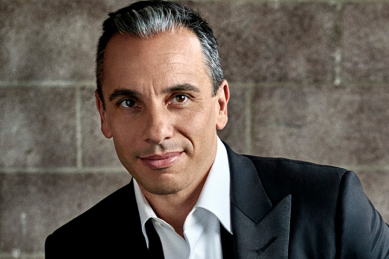 “Sebastian Maniscalco Net Worth: A Look at His Multi-Million Dollar Empire” Bio Wiki, Age, Height, Career, Family And More Personal Details…