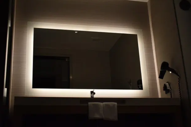 Brilliance of LED Mirrors