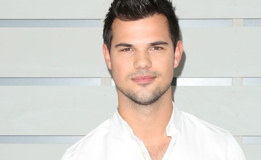 taylor lautner net worth